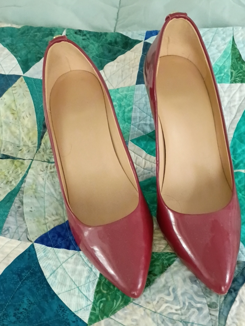 MICHAEL KORS COLLECTION Glossy Mauve Pointed-Toe Pumps